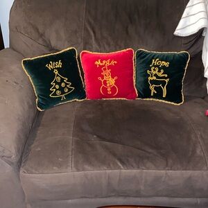 3PC Christmas Pillow Set